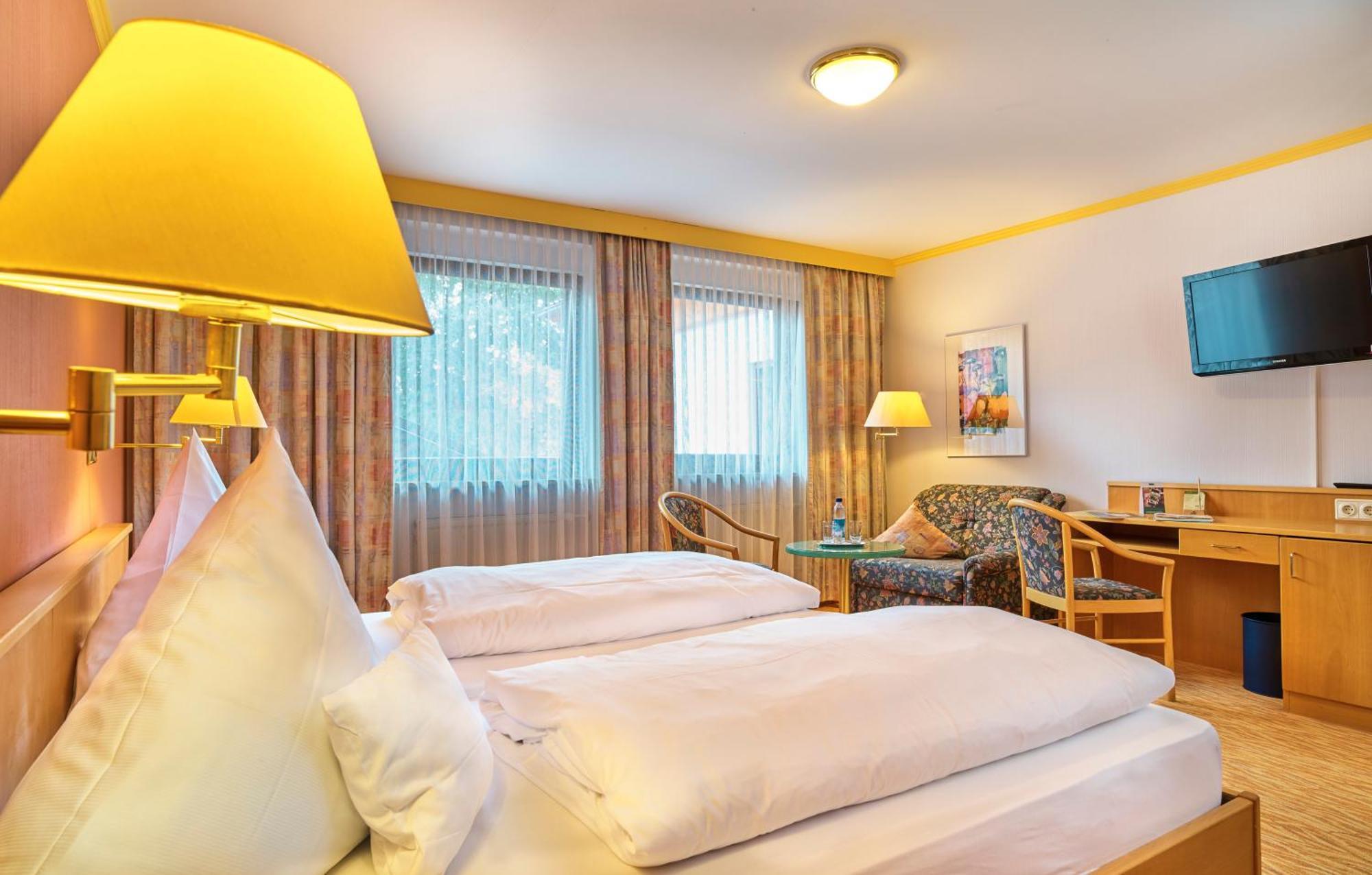 Hotel Das Bayerwald Lam Exterior photo