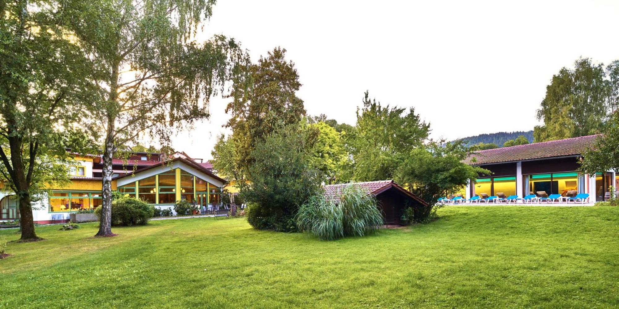 Hotel Das Bayerwald Lam Exterior photo